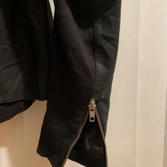 Muubaa - Picture 5 of 16